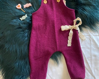 Dungarees made of wool to match the jacket or individually designed
