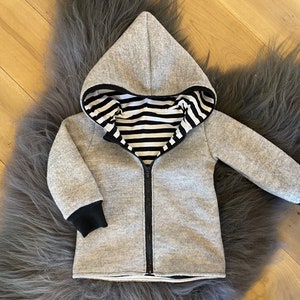 Walk jacket Walk light grey cuffs in black black striped with zipper and hood cuffs and lining customizable