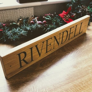 Solid Oak Engraved Hardwood House Sign 500mm x 95mm x 20mm, Personalised Carved Home Name Plate Plaque - Times New Roman