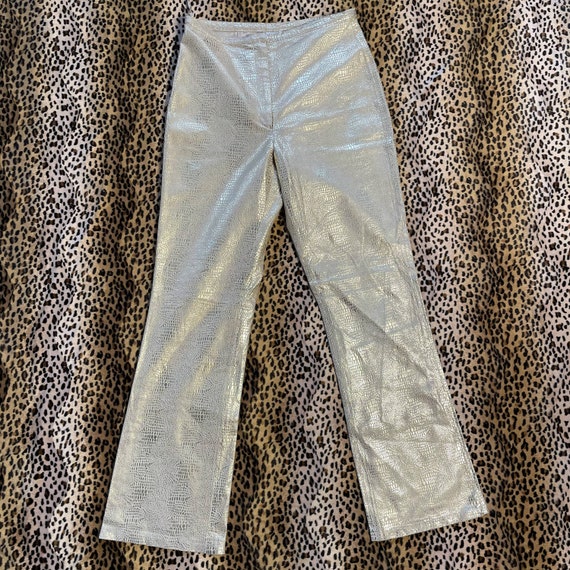 Amazing y2k vintage flare genuine leather gold tro