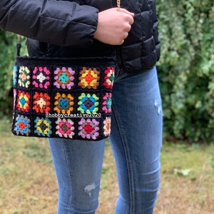 Borsa In Tela Per Nonna LEVLO - Tracolla Divertente E Regalo Originale (33x37 Cm)