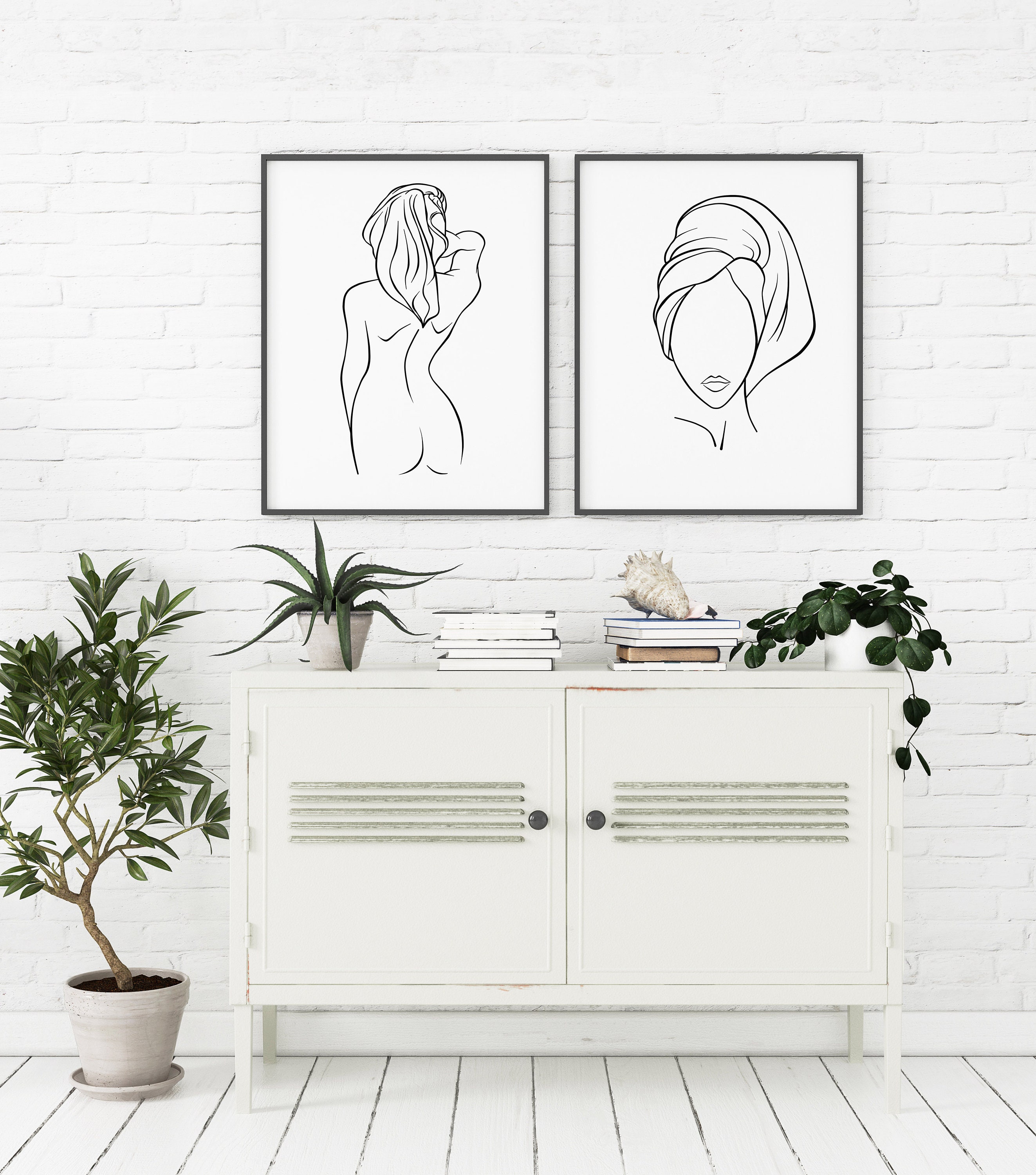 Bathroom Line Art Set of 2 Woman in Towel Art Minimalist - Etsy