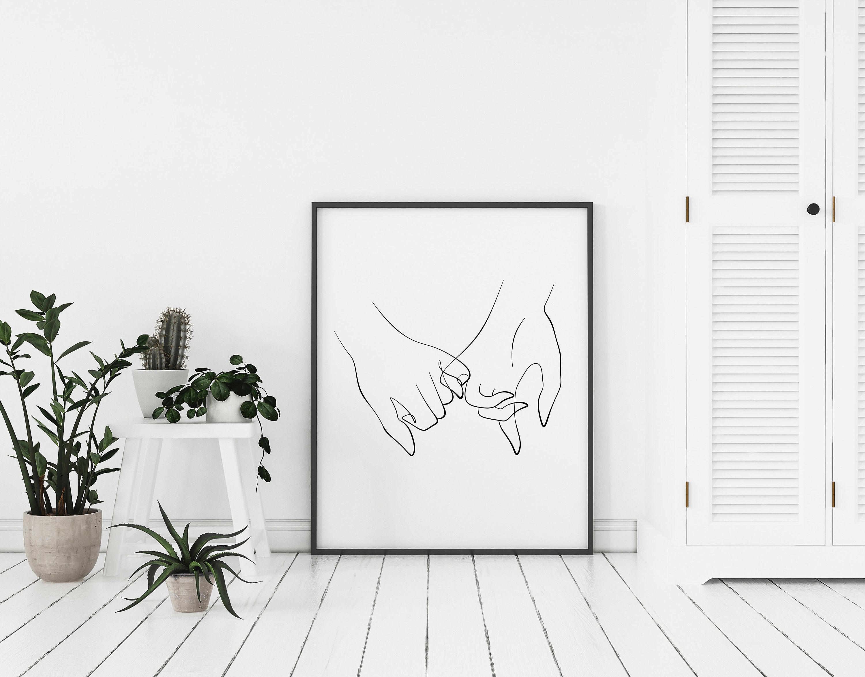 Romantic couple pinky promise line art, pinky swear contour drawings,  minimalist lovers holding hands one line drawing, Doodle flower on  watercolor