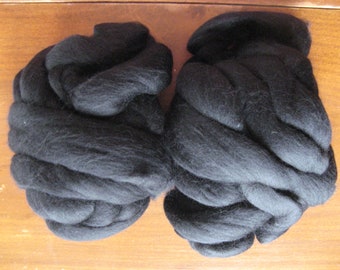 Wool roving for spinning