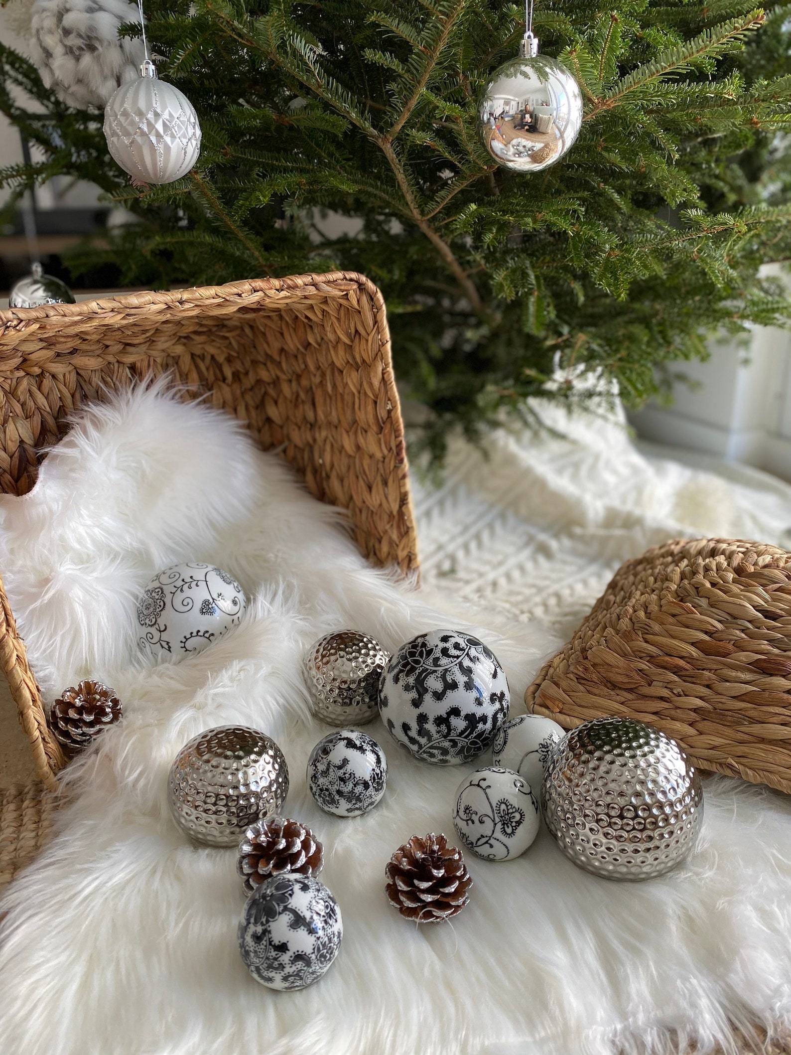 White & Black Ceramic Balls Set Silver Decorative Balls for Etsy