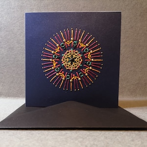 carta mandala cucita a mano - design originale - mandala floreale boho - carta perlescente ricamata