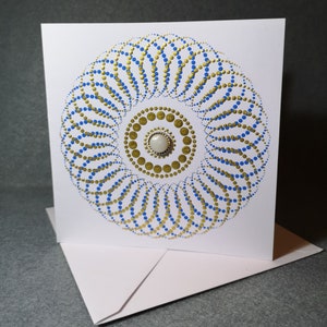 mandala met stippen - delicaat en mooi - wenskaart - heilige geometrie - handgemaakt - bruids