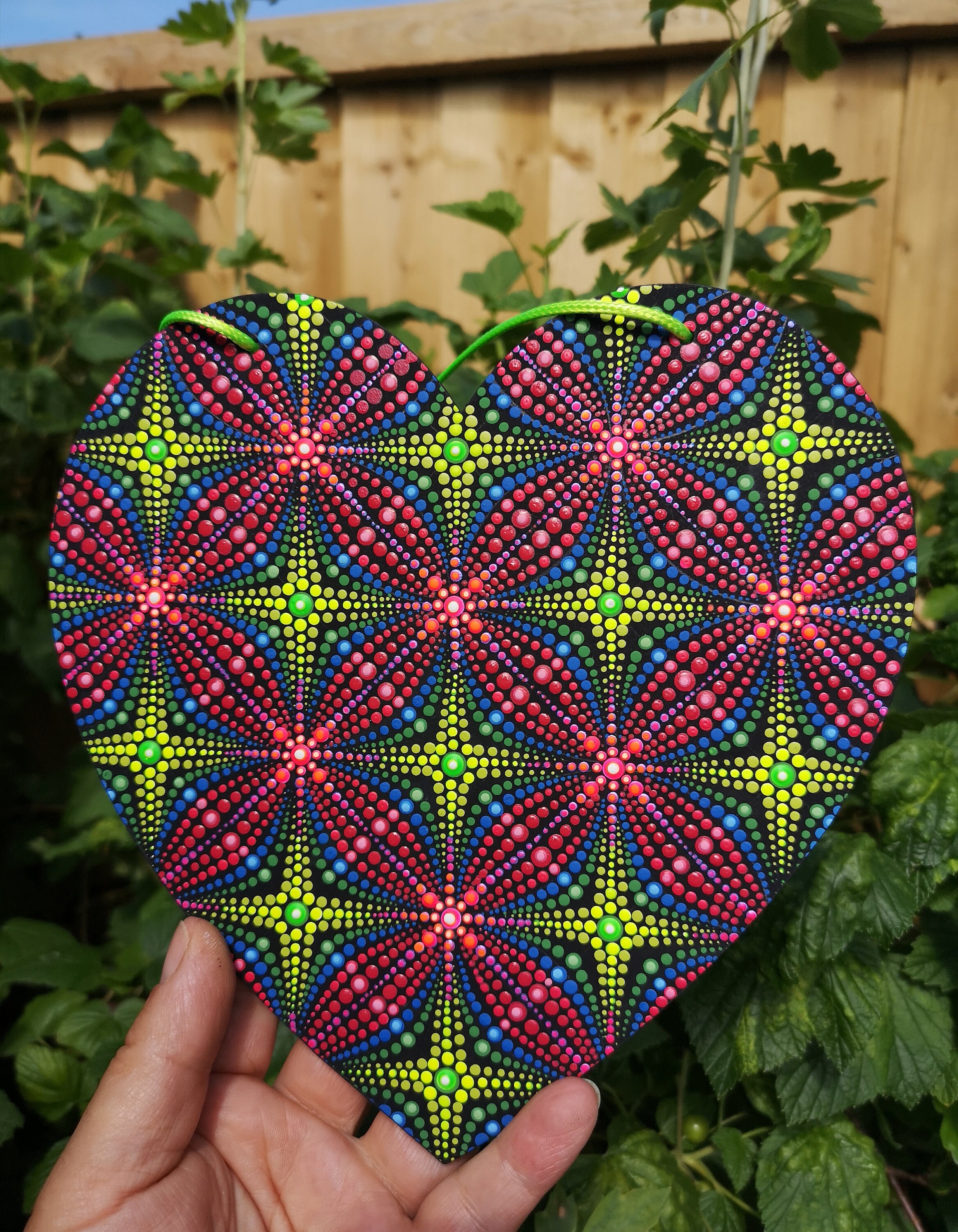 【DISCERNMENT】HAND-MADE heart painting knit CROSSROAD HEART - Original Painting – Shop Britto