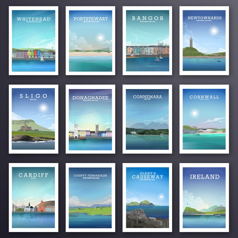 K&ouml;nnte beinhalten: Eine Sammlung von 12 farbenfrohen Reiseplakaten mit verschiedenen Orten in Irland und Gro&szlig;britannien. Jedes Plakat zeigt eine malerische Landschaft mit einer Stadt oder einem Dorf im Hintergrund, darunter ein Leuchtturm, eine Burg und eine K&uuml;ste.