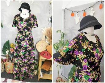 70s floral maxi dress with flutter sleeves,vintage floral dress,vintage long dress,autumnal dress,purple green black,Wedding guest outfit