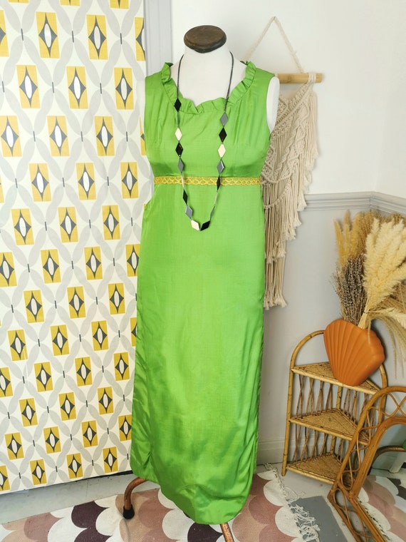 Vintage 60s 70s bright green maxi dress, taffeta … - image 2