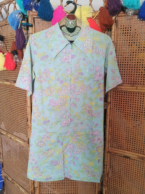 Vintage 70s aqua floral shirt dress with dagger c… - image 8