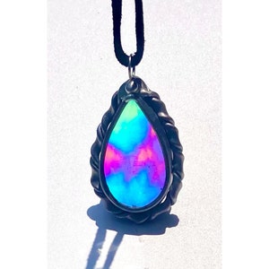 Dicro Stained Glass Gem