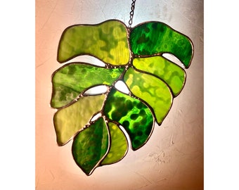 Monstera leaf stained glass