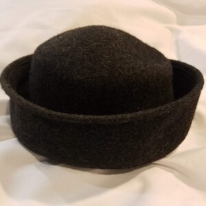 Vintage Ladies Wool Hat image 1