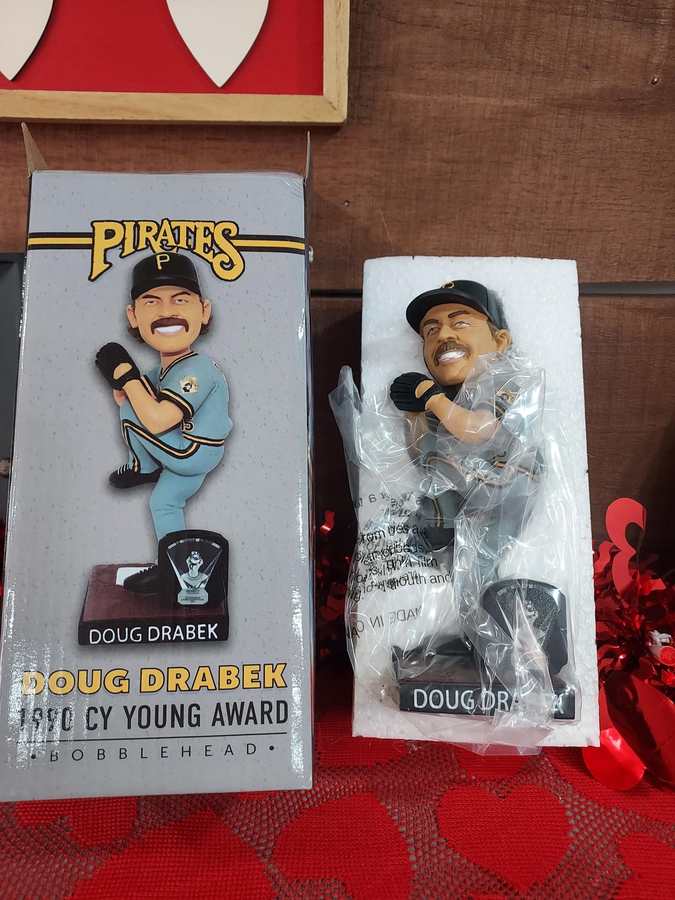 Vintage baseball bobbleheads - Etsy 日本