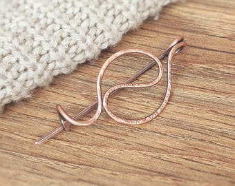Oxidized Copper Brooch: Celtic Knot Wire Wrap shawl pin