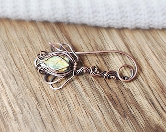Labradorite Shawl Pin for her: Wire Wrapped Copper Brooch, Floral Design