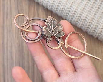 Garnet Brooch: Hammered Copper Wire Wrap, Copper Shawl pin