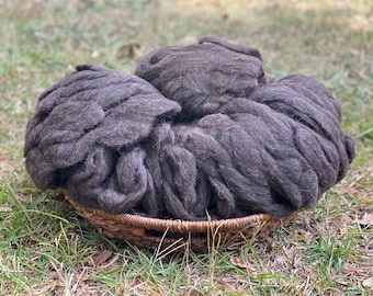 Alpaca Roving huacaya grayish black -Sarah