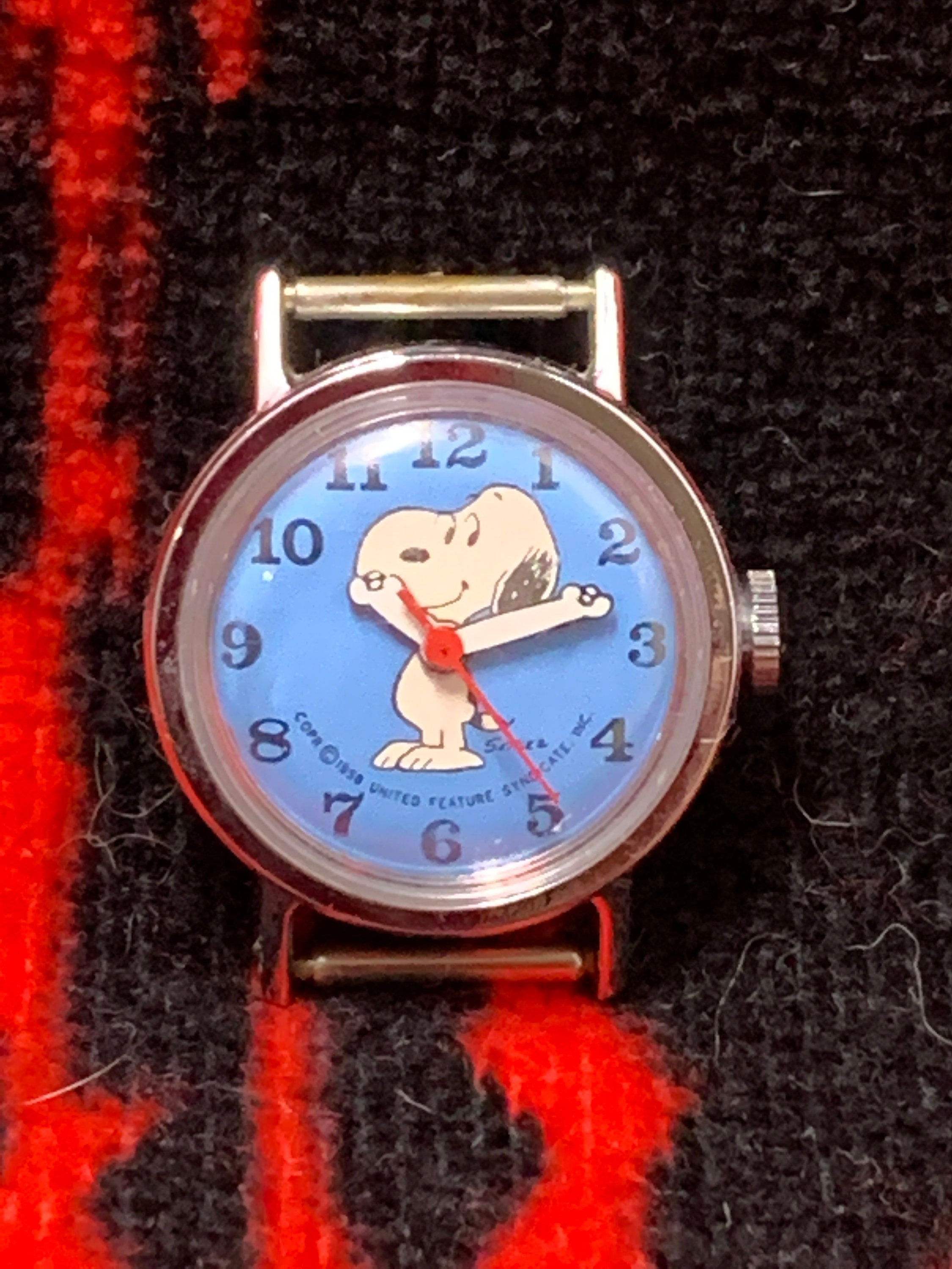 1958 united feature syndicate inc snoopy watch sales