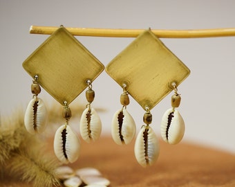 Golden Brass & Cowrie Shell earrings from South India - Brass and Cowrie Shell earing- Natural jewelry - Tulsi wood bead