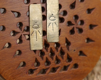 Boucles d'oreilles Rectangles Dorés en Laiton Gravées main-Troisième Oeil-Gold Third eyes earring- Handmade engraved-Gypsy & Boho- Artisanat