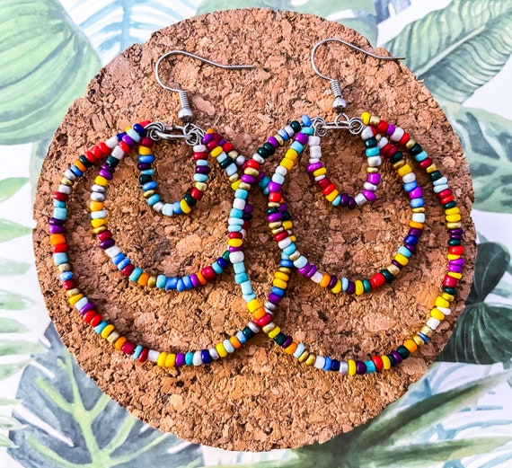 Boucles D'oreilles Créoles Bohèmes En Perles Colorées – Faites Main, Légères – Pour été, Plage, Fêtes – Femme