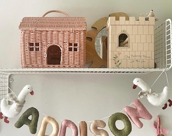 Felt Goose Name Garland