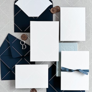 Mockup di invito di nozze - Invito 5x7 piatto - Mockup di biglietto di auguri - Foto stock in stile
