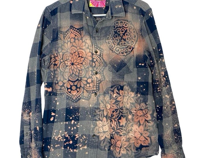 Upcycled Floral Flannel Shirt Mens Size Medium Unisex Buffalo Plaid Gray Blue