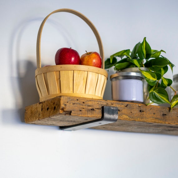 Staffe per mensole triple con legno di recupero, mensole in legno antico  personalizzate, mensola galleggiante in fattoria, cucina rustica, mensole da  bagno -  Italia