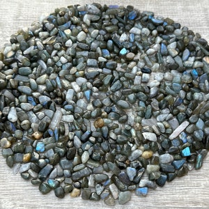 Grade A++ Blue Labradorite Semi Tumbled Gemstone Chips 5- 15 mm, Polished Tiny Labradorite Blue Crystal Chips, Wholesale Bulk Lot