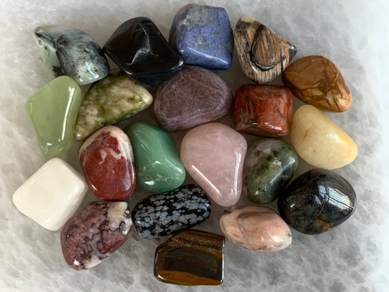 Tumbled Gemstones Mix, Medium (0.75'-1.5') Mix Tumbled Stone, Healing Crystals, Polished Stones Mix, Wholesale Bulk Lot 