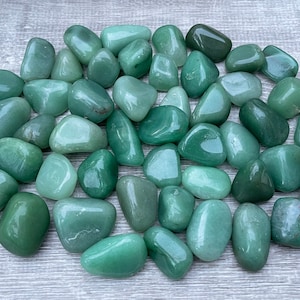 Grade A++ Green Aventurine Tumbled Stone, 0.75-1.25 Inches Tumbled Aventurine Green, Healing Crystals, Wholesale Bulk Lot