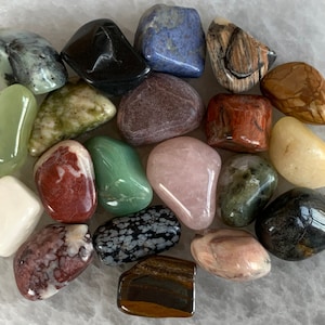 Medium Tumbled Gemstones Mix, 0.75"-1.25" Mix Tumbled Stone, Polished Stones Mix, Wholesale Bulk Lot