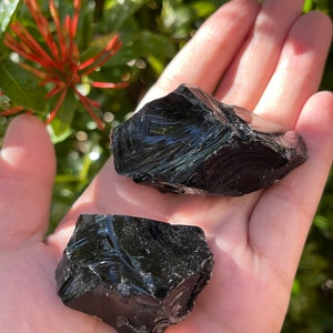 Obsidian Black mine rough all natural Mexico 2.5 pound lots 8 plus pieces 