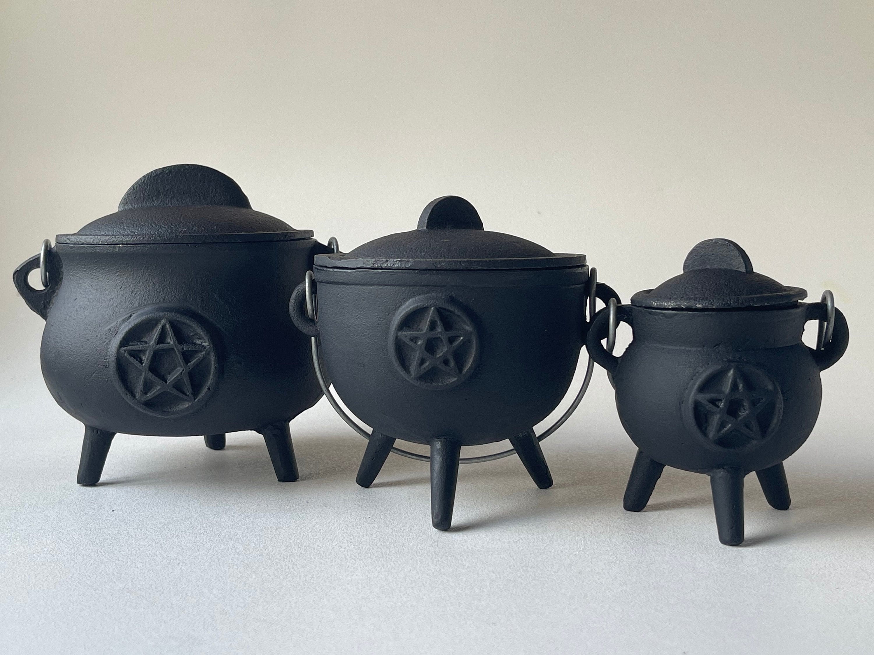 Large Cast Iron Cauldron - Candle Holder and Wax Warmer Ideal for Smudging  Witchcraft Incense Burning Halloween