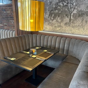 Rounded Banquette Custom-made Bench Booth Seating - Cafe, Kitchen, Bar kitchen seating conservatory furniture home bar