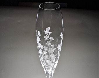 Hand Engraved Champagne Glass – Forget Me Not Flowers, Personalized Wedding Gift