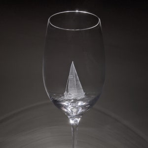 Sailing Yacht Wine Glass - Sailing Gifts - Hand Engraved - Personalized Gifts - Nautical Glass Art - Gin Glass - Prosecco Glass- Beer Glass
