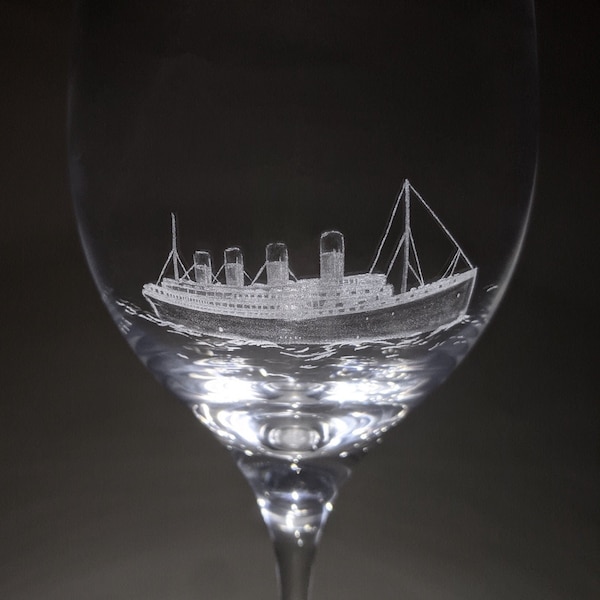 Titanic Wine Glass - The Titanic - Titanic Gifts - Hand Engraved Titanic - Personalized Gifts - Titanic Glass Art - Titanic Ocean Liner
