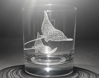 Hand Engraved Whisky Glass - Spotted Eagle Ray - Spotted Ray Glass - Eagle Ray Gift - Ocean Life - Sea Life - Personalised Whisky Glass