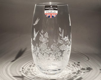 Vergissmeinnicht und Schmetterlinge – Gravierte Glasvase – Kristallvase – Glaskunst – Blumen – Graviertes Kristall – Botanische Vase