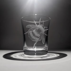 Bee Shot Glass - Bee Glass - Bumble Bee Glass - Liqueur Glass - Bee Gift - Pollinators - Bumble Bees - Crystal Liqueur Glass - Shot Glasses