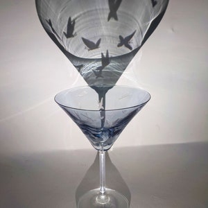 Butterflies Cocktail Glass Purple Cocktail Glass Hand Engraved Martini Glass Personalized Butterfly Glass Butterfly Wedding Gift image 5