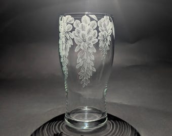 Hand Engraved Wisteria Pint Glasses - Wisteria Glass - Wisteria Flowers - Wisteria Gifts - Botanical Glass- Floral Beer Glass - Flower Glass
