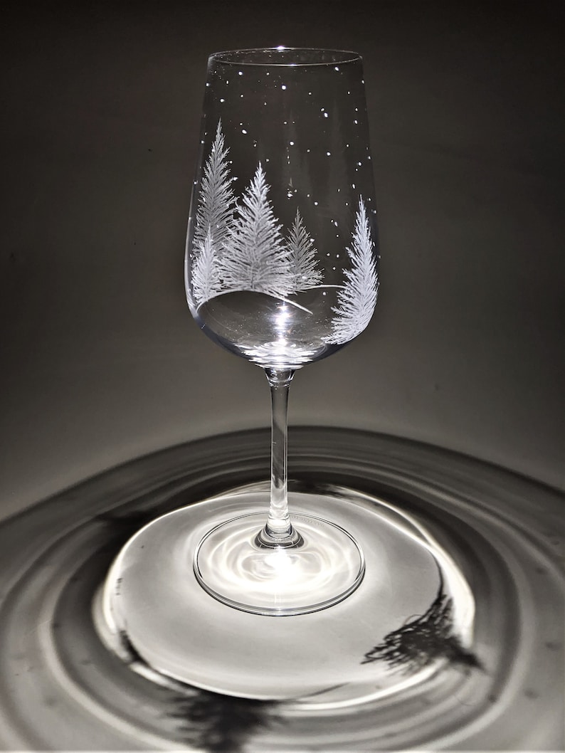Christmas Tree Glasses Hand Engraved Tree Wine Glasses Etsy