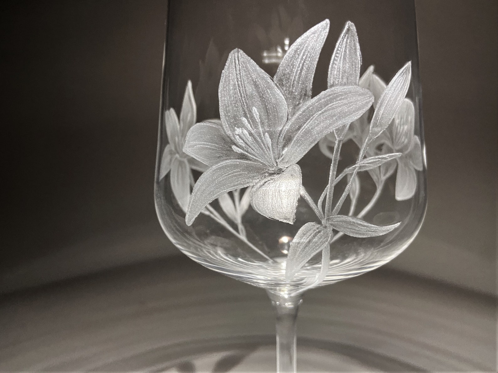 Hand Engraved Lily Wine Glasses Lily Glass Lilies Lily Etsy