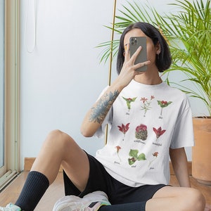 She Is Like A Wildflower T shirt / Slogan T shirt / %100 Cotton / Blumen T shirt / Love And Flower / Glockenblume / Brumble / Kuh Petersilie